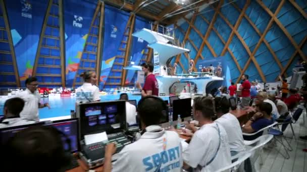 Kazan Russia July 2015 Television Camera Broadcast Competitions Synchronized Diving — Stock Video