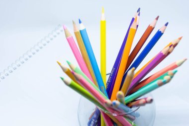 Renkli kalem koleksiyonu