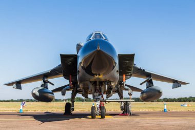 Alman Hava Kuvvetleri Tornado, 2018 Royal Uluslararası Hava dövme Raf Fairford Gloucestershire'deki/daki oteller, resimde kimlikleri.