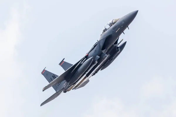 15E攻击鹰被分配到第494战术战斗机中队发射从拉夫莱肯希思在2019年4月训练索蒂 — 图库照片