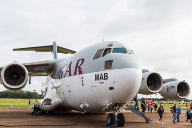 Katar Emiri Hava Kuvvetleri C-17 Globemaster III 2019, raf Fairford 'daki Royal International Air Tattoo 'da yakalandı.