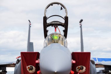 USAFE F-15e Strike Eagle 2019 raf Fairford 'da Kraliyet Uluslararası Hava dövmesi 'nde yakalanan.