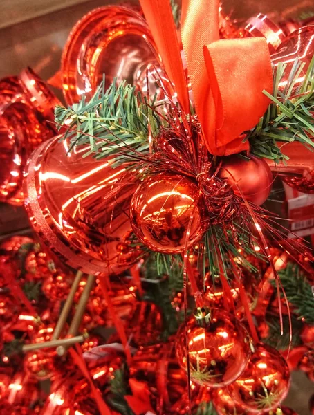 Palle Lucide Rosse Natale Ramo — Foto Stock