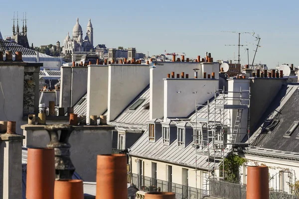 Les Toits Paris Ses Cheminées Sous Ciel Nuageux France Europe — Photo