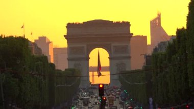 Zafer ve gece, Europe Champs Elysees caddesi Champs Elysées, Paris, Fransa, Arch