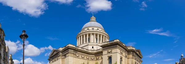 The Pantheon building in the Latin Quarter in Paris France, famo — Stock Photo, Image