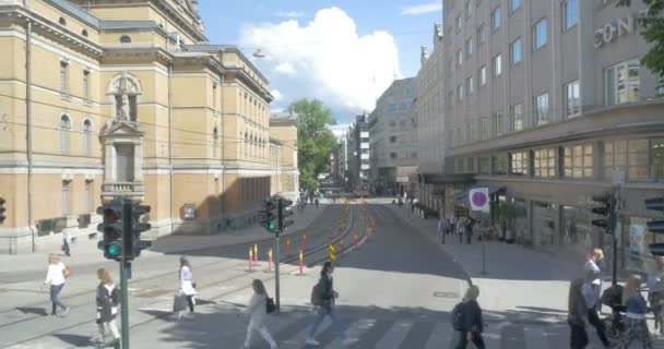 Persone Che Camminano Strada Oslo City Norvegia — Video Stock