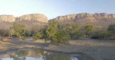 Ranthambore Milli Parkı, Hindistan Peyzaj doğal görünümünü