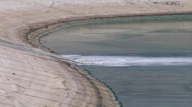Görünüm Tirza rezervuar için geri dönüşümlü su, Jordan Valley, Israel