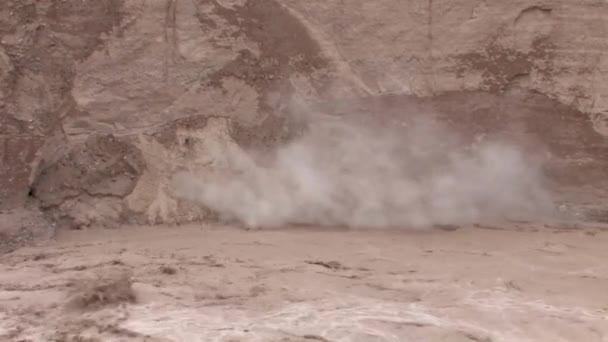 Vista Panorámica Inundación Repentina Wadi Nekarot Desierto Del Negev Israel — Vídeos de Stock