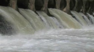 Ürdün Nehri, İsrail üzerinde taş köprü