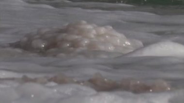 Dead sea, İsrail'in tuz kristallerinin görünümü Kapat