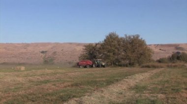 Saman yapma traktör balya, hula Vadisi, İsrail