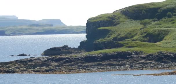 Vista Panorámica Del Paisaje Skye Isle Día Soleado Escocia — Vídeos de Stock