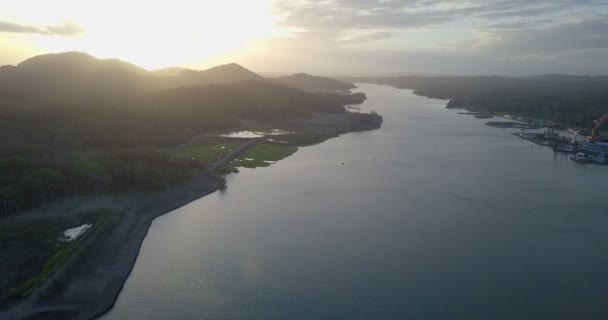 Vista Aérea Panorâmica Canal Panamá Pôr Sol — Vídeo de Stock