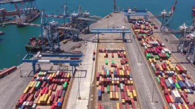 Ashdod Liman Havalimanı, Akdeniz 'de Kargo Gemisi. 14 Haziran 2020 'de Ashdod Limanı insansız hava aracı görüntüsü