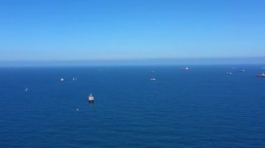 Akdeniz 'deki Genel Kargo Gemisi - AerialAshdod Limanı, Drone view, Ashdod / Israel / June / 14. 2020