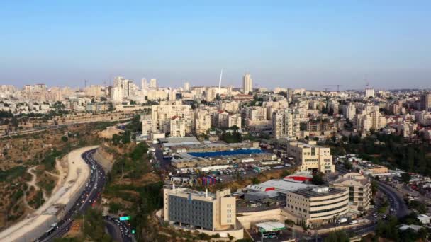 Jeruzsálem Főbejárata Légi Autópálya Givat Shaul Szomszédságában Akkordok Hídja Távolban — Stock videók