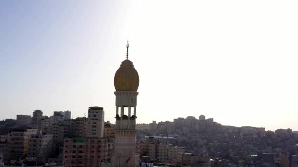 Minaret Mešitě Silueta Letecké Záběry Letounu Nad Mešitou Spire Slunečními — Stock video