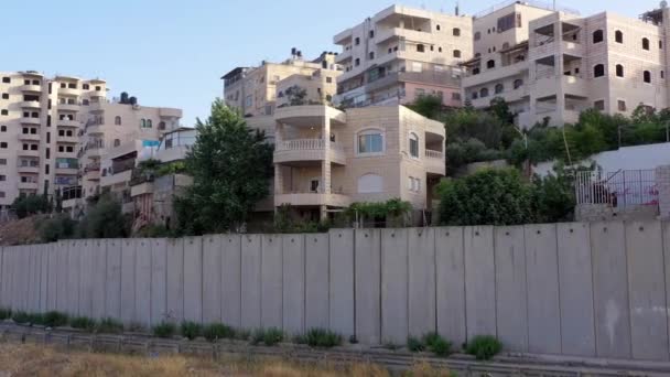 Camp Des Refuges Palestiniens Derrière Mur Béton Vue Aérienne Dolly — Video