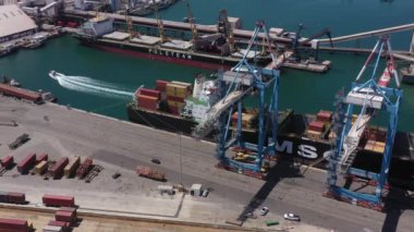 Ashdod Limanı, Gemiler ve konteyner Ashdod Limanı, İHA görüşü, Ashdod / İsrail / Haziran / 14. 2020
