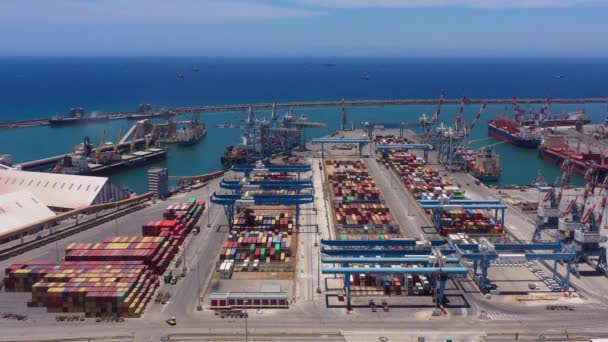 Ashdod Port Aerial Statek Towarowy Morzu Śródziemnym Tle Drone View — Wideo stockowe