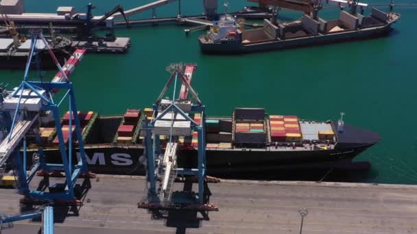 Ashdod Port Aerial Lastfartyg Med Containrarashdod Harbor Drone View Ashdod — Stockvideo