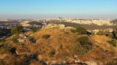 Castel Ulusal Parkı, Hava, İsrail 'in arkasındaki Kudüs Manzarası