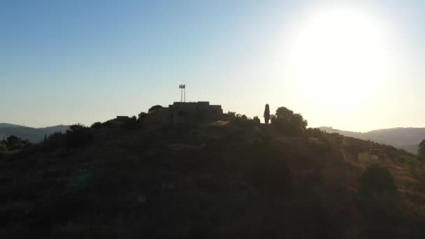 城国立公園のシルエット エルサレム 空中ビュー イスラエル独立戦争中にエルサレムに突破するための闘争のシンボル — ストック動画