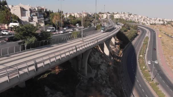 Light Rail Jerusalem Aerial Viewdron Light Rail Pisgat Zeev Jerusalem — Stock video