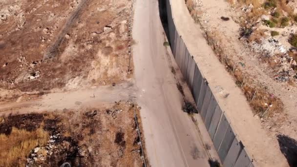 Volando Cerca Valla Seguridad Quemada Jerusalénvista Vuelo Drones Del Muro — Vídeo de stock
