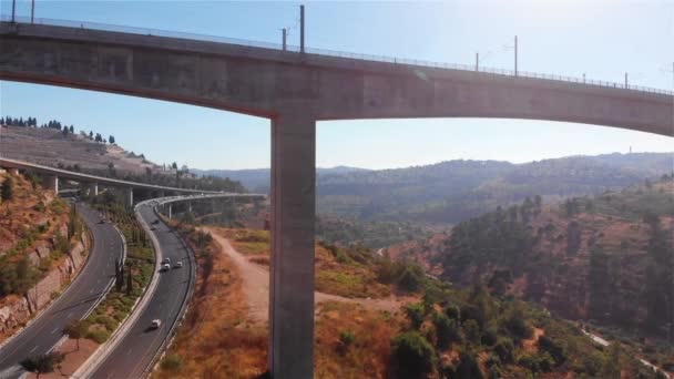 Kudüs Girişi Demiryolu Köprüsü Trafik Havalimanı Uçuş Manzarası Rusalem Girişi — Stok video