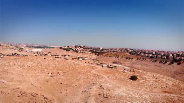 아프가니스탄 사막에 베두인족 캠프에서의 베두인족 근처에 이스라엘 Maale Adumim Aerial — 비디오