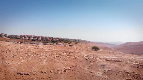 아프가니스탄 사막에 베두인족 캠프에서의 베두인족 근처에 이스라엘 Maale Adumim Aerial — 비디오