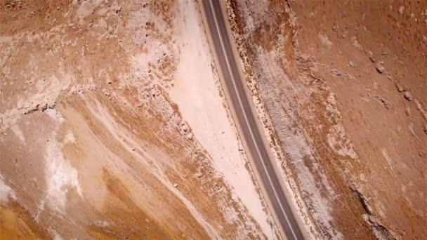 Car Parking Side Road Desert Aerial Flight Top Viewhighway Road — Stock Video