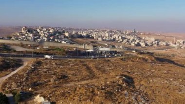 Idf Askeri Kontrol Noktası ile Filistin Hizma Kasabası, Kuzey Kudüs 'teki Hizma Kasabası Kontrol Noktası' ndaki Hava Güvenlik Kulesi
