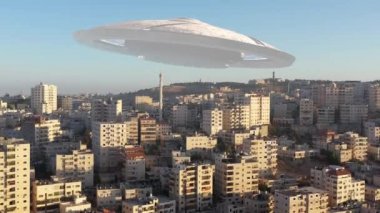 Büyük Ufo uçan dairesi, Kudüs, İsrail, 4K görsel efektli Müslüman TownLive Drone görüntülerinin üzerinde.