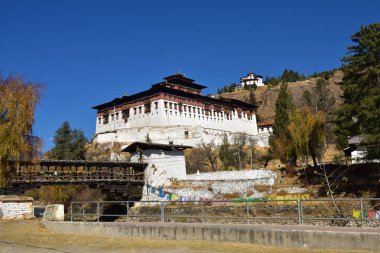 Rinpung Dzong büyük bir dzong - Budist manastır ve kale.
