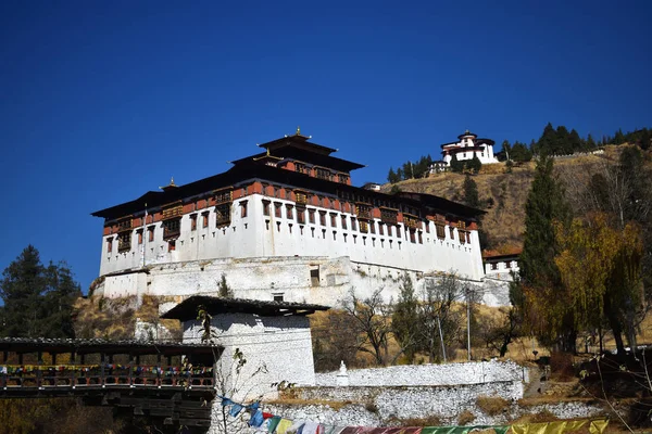 Rinpung Dzong is a large dzong - Buddhist monastery and fortress. — Stock Photo, Image