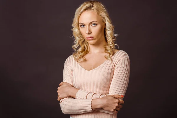 Upset Blonde Woman Standing Crossed Arms Isolated Black — Stock Photo, Image
