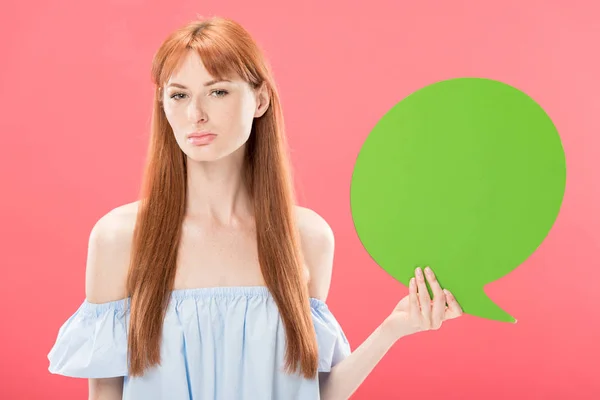 Serious Attractive Redhead Girl Holding Green Blank Speech Bubble Looking — Stock Photo, Image