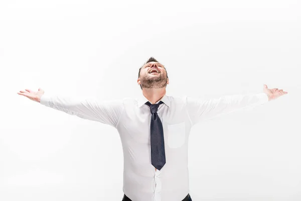 Glücklich übergewichtiger Mann in enger formaler Kleidung mit ausgestreckten Händen isoliert auf weiß — Stockfoto