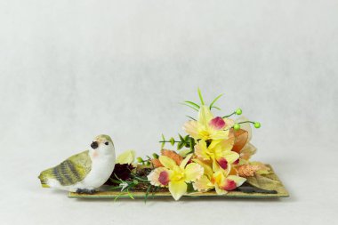 Bahar havasında süslemeleri