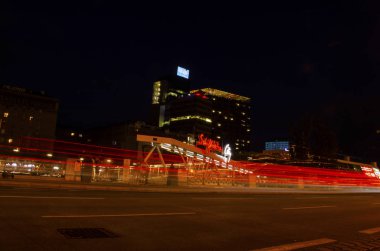 Viyana 'da hafif pistlerle şehir uzun pozlama fotoğrafçılığı