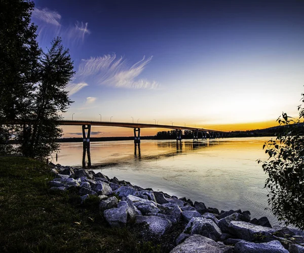 Bel Tramonto Sul Ponte Pendolare — Foto Stock