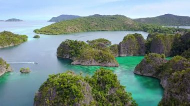 raja ampat takımadaların panoraması