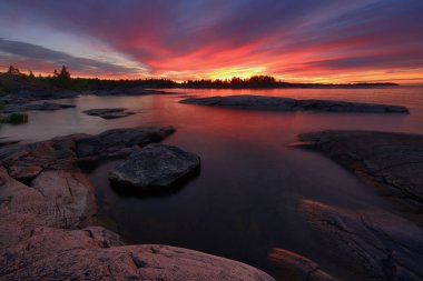 Şafak vakti ya da göl kıyısında, Ladoga Gölü