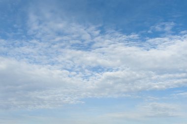 Fuji City bulutlar altocumulus ile güzel bahar mavi gökyüzü, 