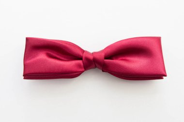 Papyon beyaz arka planda izole edilmiş. Yakın plan..