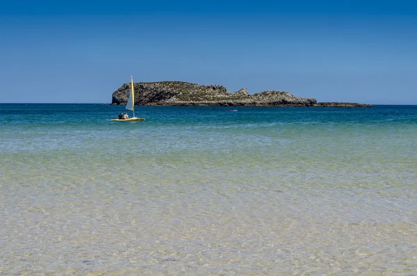 Güney Portekiz Beach Bir Güneşli Yaz Gün Algarve Deki Daki — Stok fotoğraf